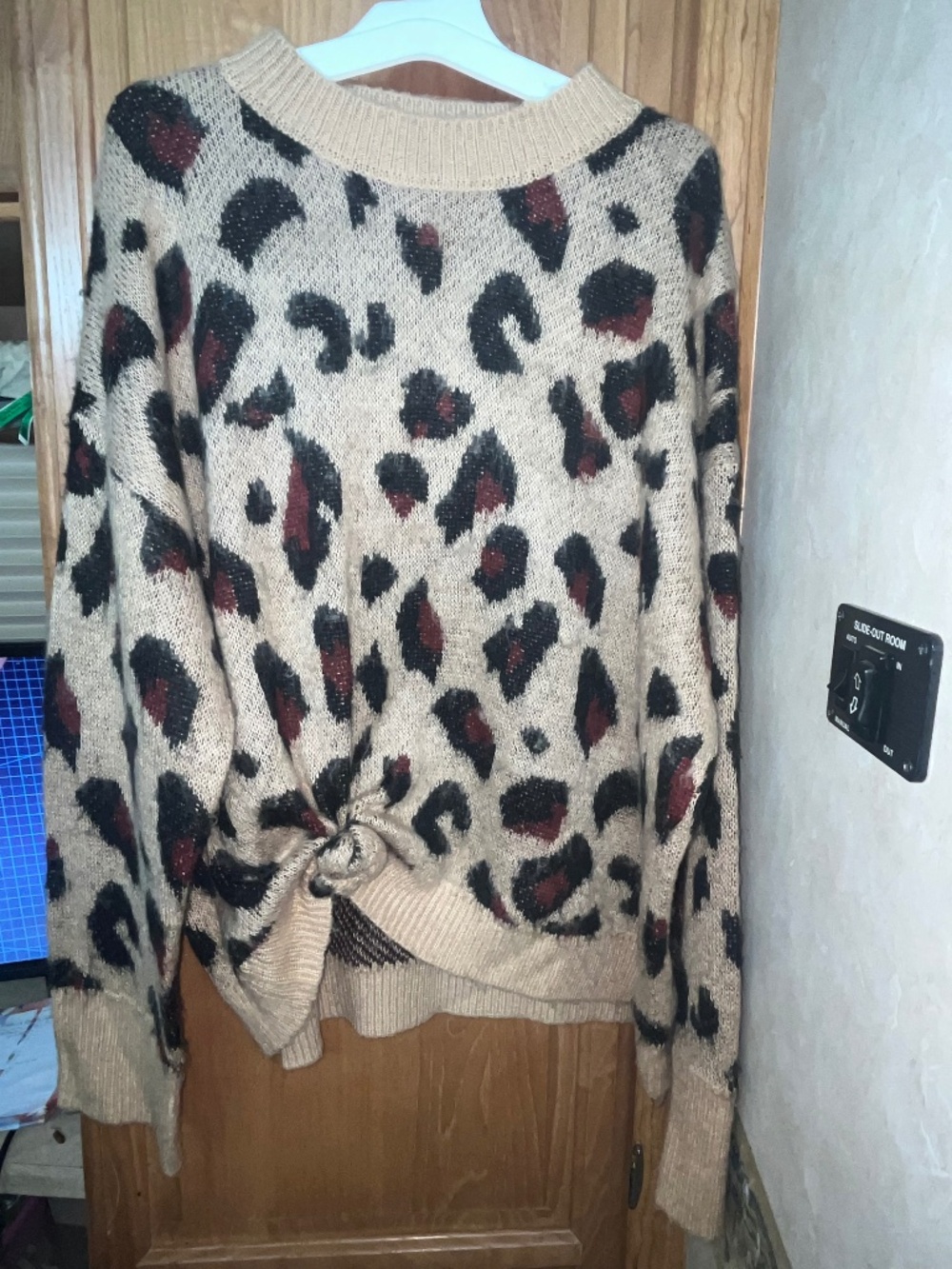 Ophelia Roe - Fuzzy Cheetah Sweater Sz XL